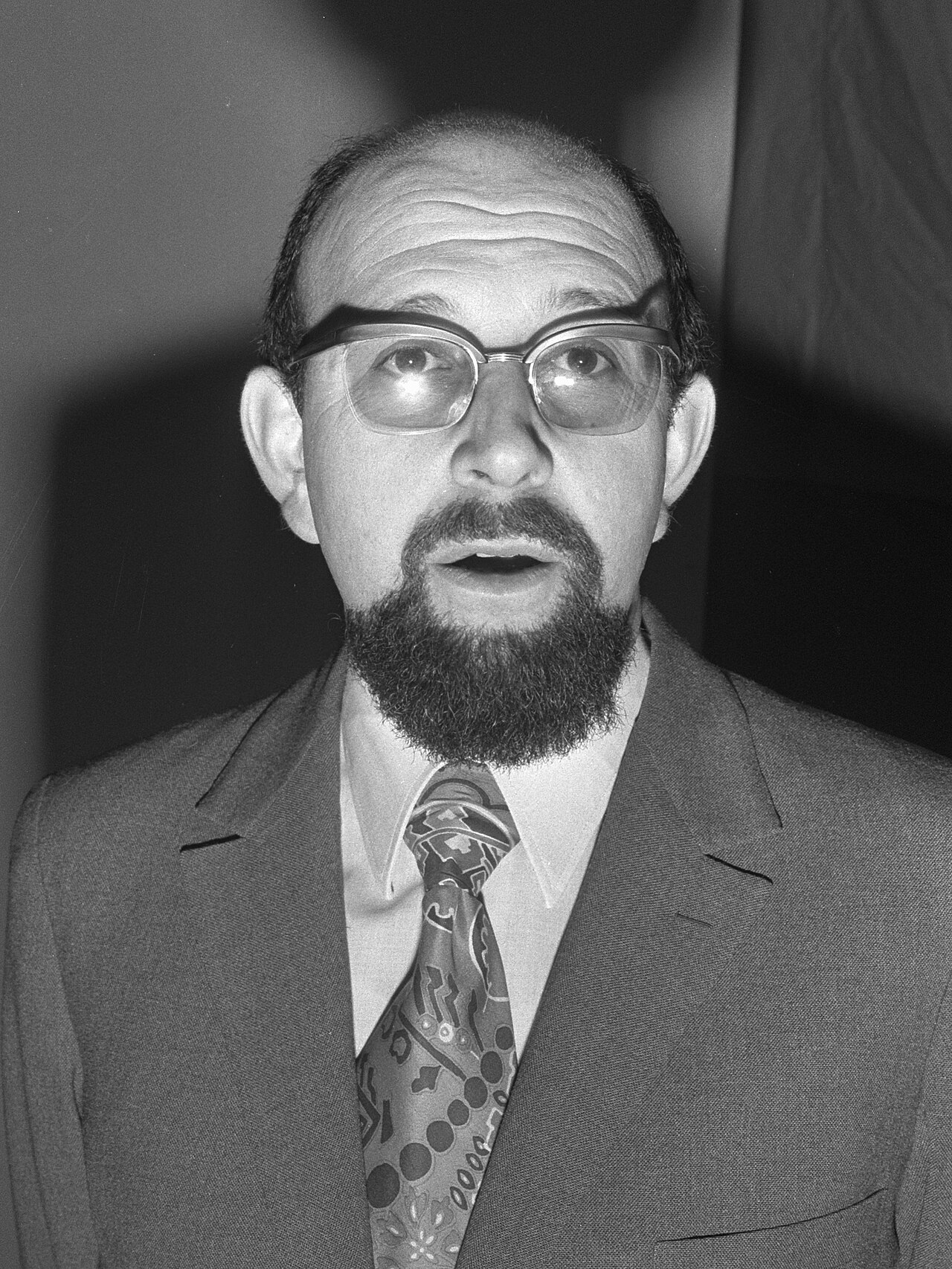 Yves Lacoste en 1972 (Hans Peters for Anefo, CC0, via Wikimedia Commons)